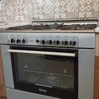 فروش فر گاز در حد نو بسیار تمیز وسالم