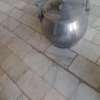 زودپز قدیمی|ظروف پخت‌وپز|میبد, |دیوار