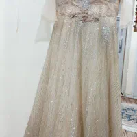 لیاس مجلسی|لباس|مسجد سلیمان, |دیوار