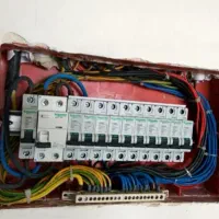سیم کش ،سیمکشی ،برقکار ،تعمیر و نصب آیفون و دوربین