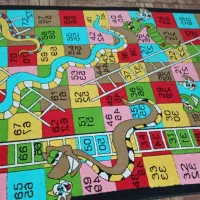 فرش اتاق کودک در حد نو