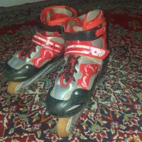 کفش اسکیت سالم و خوب|دوچرخه، اسکیت، اسکوتر|مشهد, نکاح|دیوار