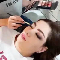 آموزش تخصصی۳مدل میکاپ/شنیون با ۴۰٪ زیر قیمت|خدمات آموزشی|یزد, |دیوار