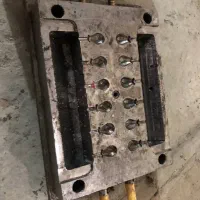 قالب تزریق پلاستیک رخت آویز پشت دری ۱۲ تایی