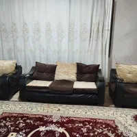 مبل راحتی روکش چرم و پارچه مخمل
