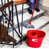 نظافت راه پله و منزل قرچک