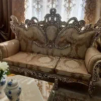 مبل استیل۷ نفره با جلومبلی و عسلی و ساعت ایستاده