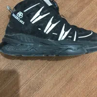 کفش پسرانه|کفش و لباس بچه|اندیشه, اندیشه فاز ۴|دیوار