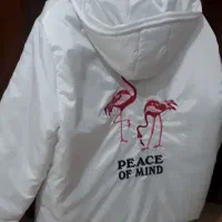 کاپشن سفید با طرح فلامینگو|کفش و لباس بچه|رشت, معلولین|دیوار