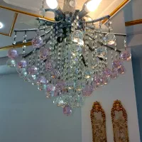 لوستر کریستال در حد نو