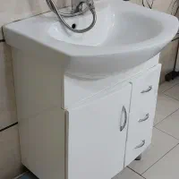 بابلیس،صندلی اصلاح ابرو،میز منشی،روشویی سفید|آرایشگاه و سالنهای زیبایی|محمدشهر, محمدشهر|دیوار