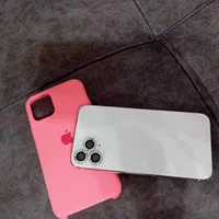 اپل iPhone 11 Pro با حافظهٔ ۲۵۶ گیگابایت
