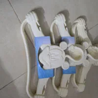 چوب لباس پلاستیکی