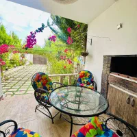 باغویلا با روفگاردن و حیاط سرسبز فقط ۶/۵
