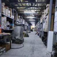 کارگر انبار و کمک انباردار