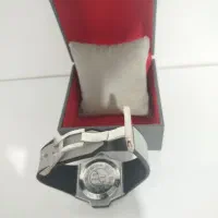 ساعت عقربه دار