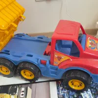 کامیون اسباب بازی تحمل وزن ۲۰۰ کیلو|اسباب‌‌بازی|تهران, کوثر|دیوار