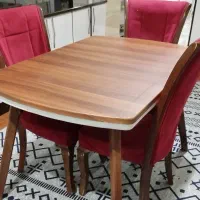 میز غذاخوری