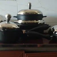 سرویس قابلمه چدن|ظروف پختوپز|میانه, |دیوار