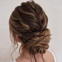 سالن زیبایی آریانا|خدمات آرایشگری و زیبایی|آمل, |دیوار