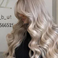 تخفیف رنگ مو و لایت در سالن لی لی نقوی پردیس فاز ۱
