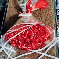 دسته گل رز ربانی|گل مصنوعی|زاهدان, |دیوار