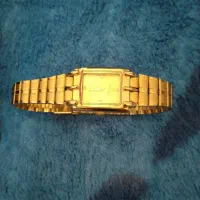 یک عدد ساعت سویسر در حد نو اصلی