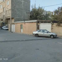 200متر با 300متر حیاط دو واحد