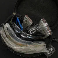 عینک رانینگ / کوهنوردی اُکلی / Oakley glasses|کوهنوردی و کمپینگ|مشهد, کوثر|دیوار