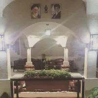 اجاره سفره خانه سنتی وفا|اجارهٔ مغازه و غرفه|قم, چهار مردان|دیوار