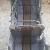 کالسکه دوقلو