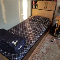 تخت یک نفره