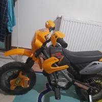 یک عدد موتور شارژی|اسباب و اثاث بچه|رباطکریم, رباطکریم|دیوار