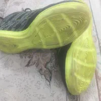 کفش ورزشی سالنی|کیف، کفش، کمربند|مشهد, سجادیه|دیوار