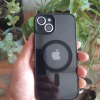 اپل iPhone 13 با حافظهٔ ۱۲۸ گیگابایت
