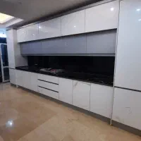 طراحی و نصب کابینت و کمد دیواری