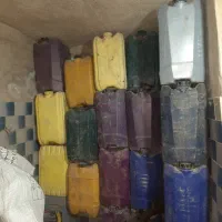 دبه و ظرف ۲۰ لیتری بشکه