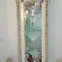 بوفه با ویترین زیبا