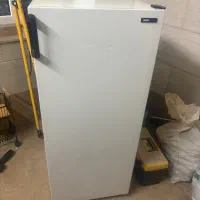 یخچال زانوسی ایتالیا