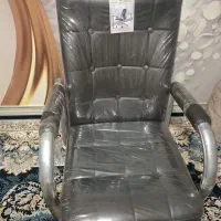 صندلی انتظار در حد نو