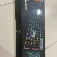 کیبورد مکانیکال گیم و دستگاه خنک کننده لب تاپ