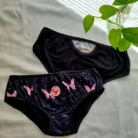 لباس زیر شیک|لباس|کاشان, لتحر|دیوار