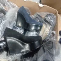 فروش 200 جفت کفش یکجا