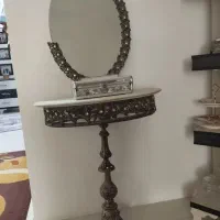 اینه و پایه|آینه|مشهد, کشف|دیوار