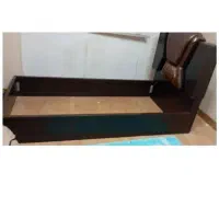 تخت بدون کفی