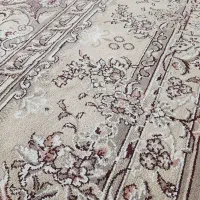 مبل ۷ نفره و دوتخته فرش ۱۲ متری سالم ۸تومن مقطوع|مبلمان خانگی و میز عسلی|اصفهان, شهرک میلاد|دیوار