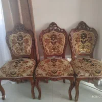 ۱۰ عدد صندلی سلطنتی ۵ میلیون