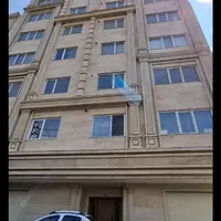 خریدار آپارتمان صد به بالا