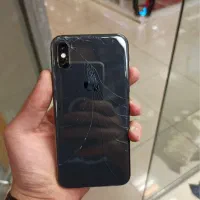 ایفون XS