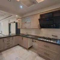 اجاره ۱۱۰ متر طبقه ششم کامرانیه